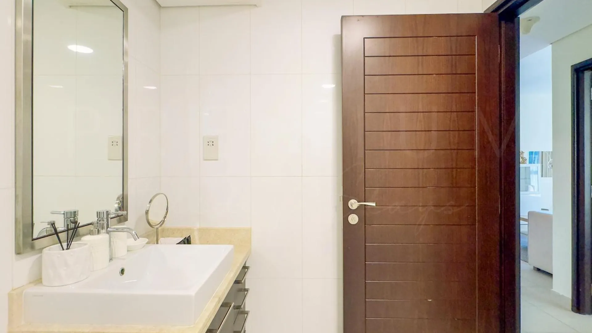 Boulevard Central 1Br-1208 Dubai Apartment