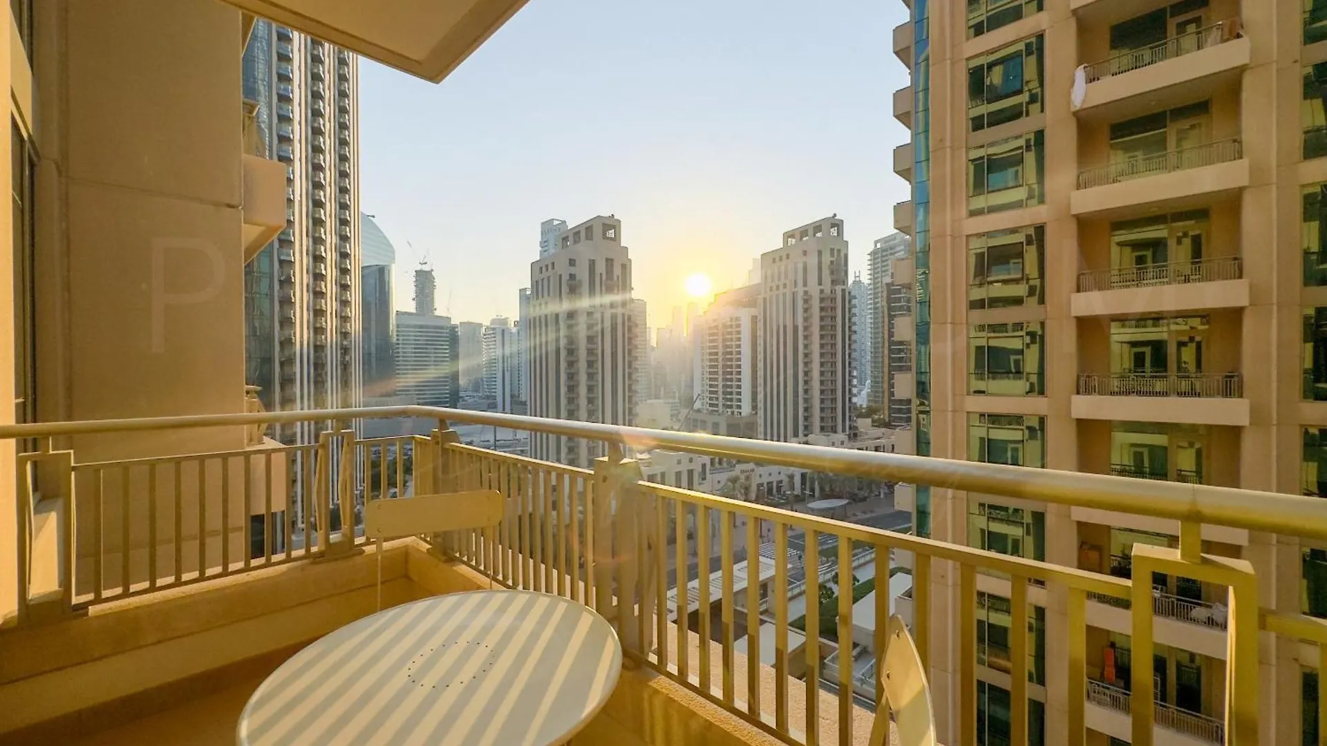 Boulevard Central 1Br-1208 Dubai